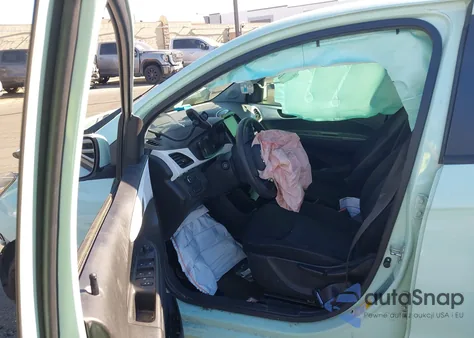 2017 Chevrolet Spark 1Lt Cvt из США, поврежденный, VIN KL8CD6SA7HC730503